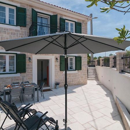 Stunning Home In Primosten With Kitchen 외부 사진