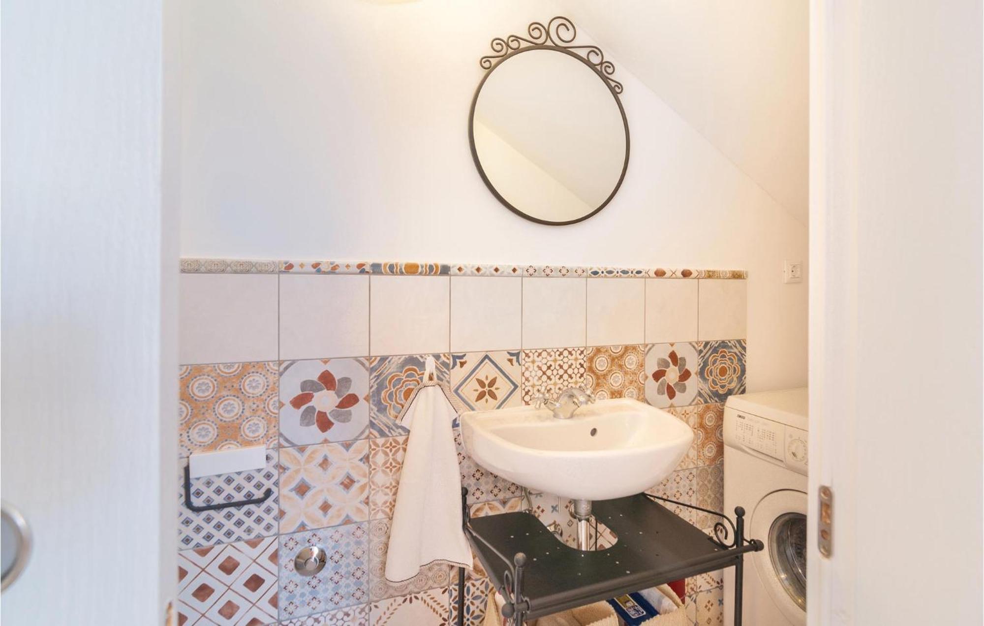 Stunning Home In Primosten With Kitchen 외부 사진