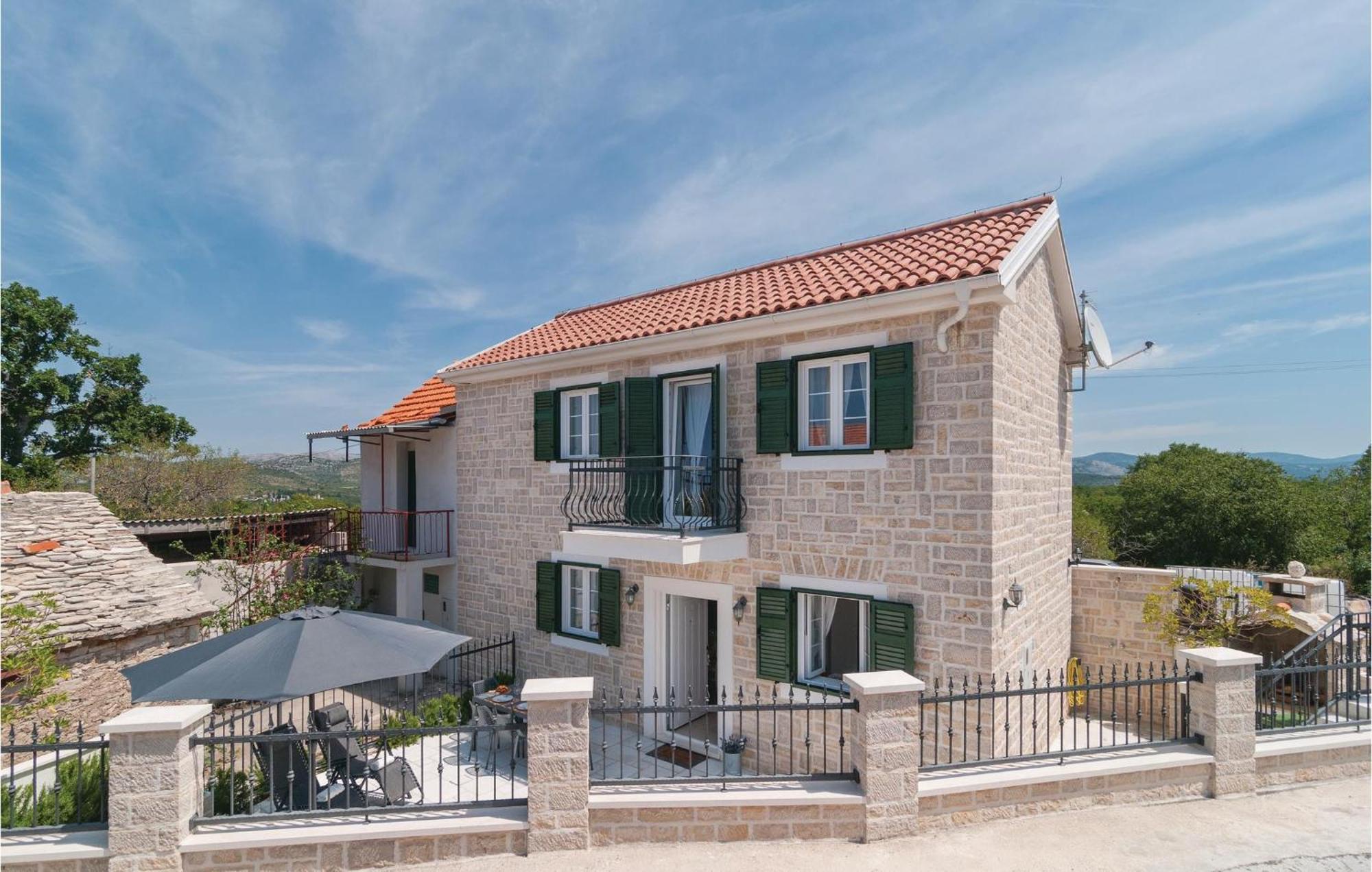 Stunning Home In Primosten With Kitchen 외부 사진